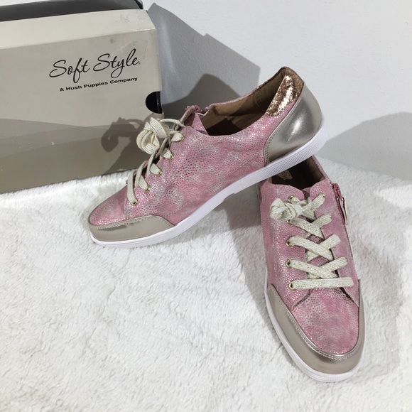 Soft Style Shoes - Soft Style Metallic Pink Fairfax Sneakers - Size 8